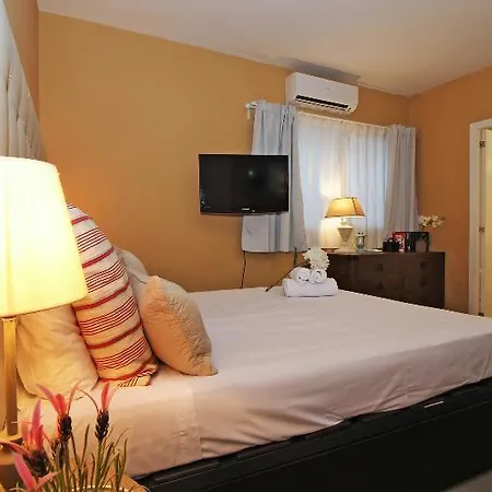 Del Parque Flats Malagueta