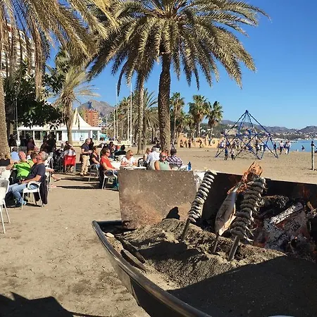 Del Parque Flats Malagueta 3* مالقة