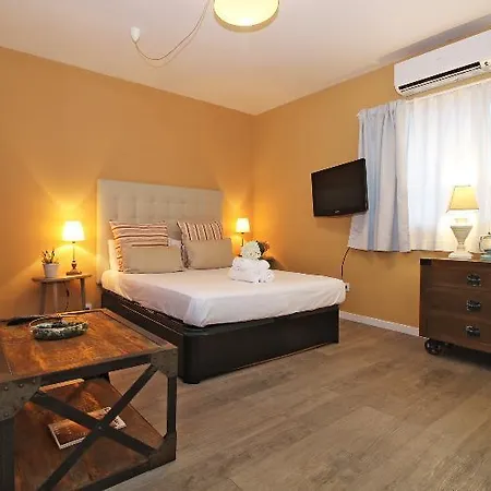 Del Parque Flats Malagueta