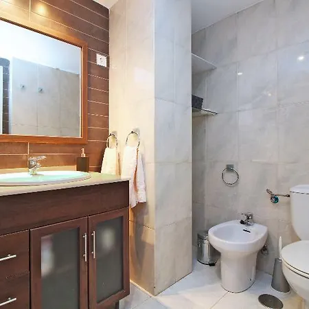 فندق Del Parque Flats Malagueta مالقة