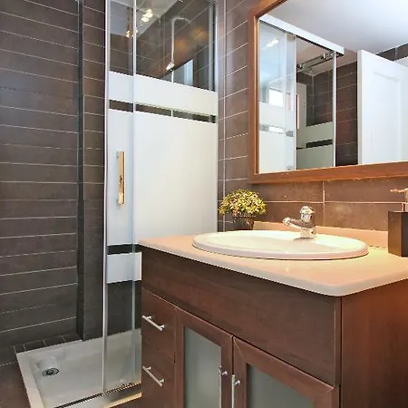 Del Parque Flats Malagueta 3* مالقة