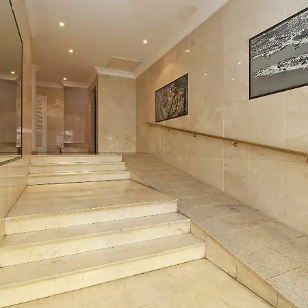 Del Parque Flats Malagueta مالقة